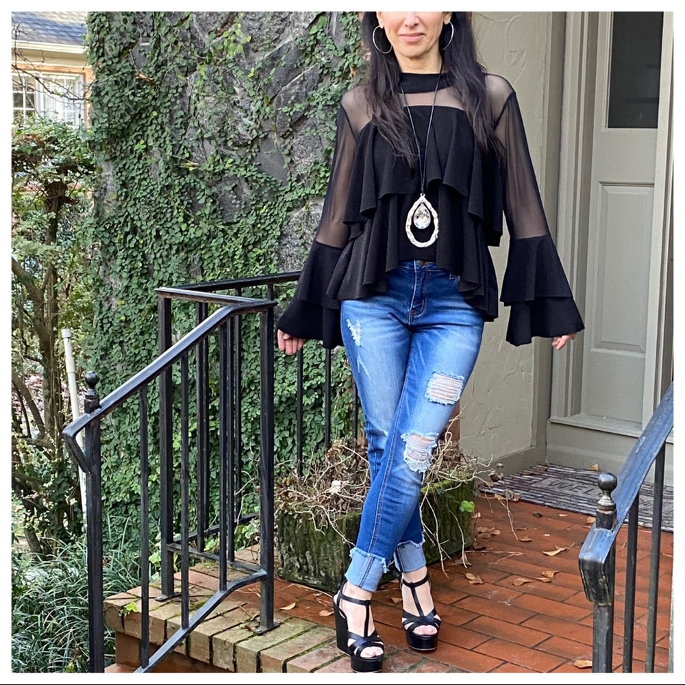 ✨MADE IN ITALY✨Fabulous layered top - Picture 5 of 8